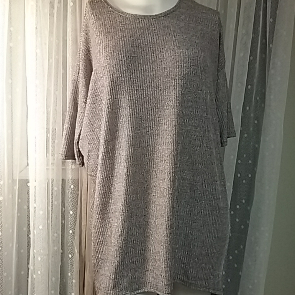 LuLaRoe top